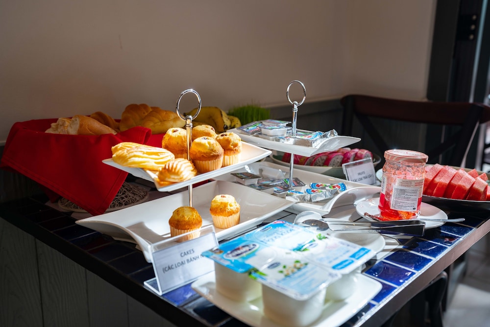 LITTLE SAIGON BOUTIQUE HOTEL 65/70