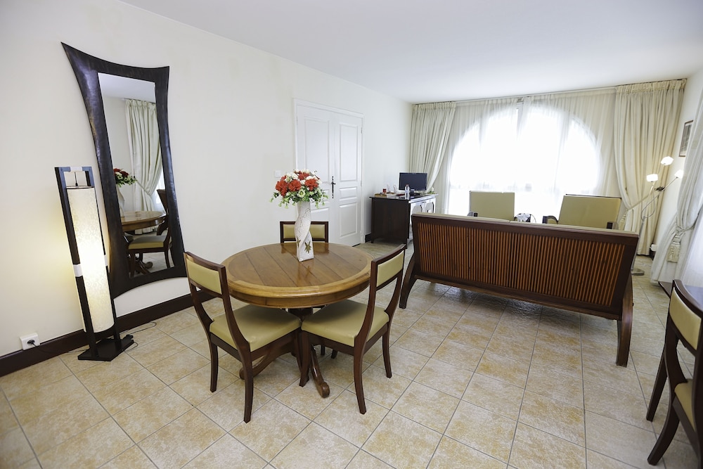 Le Grand Hotel Diego 10/50