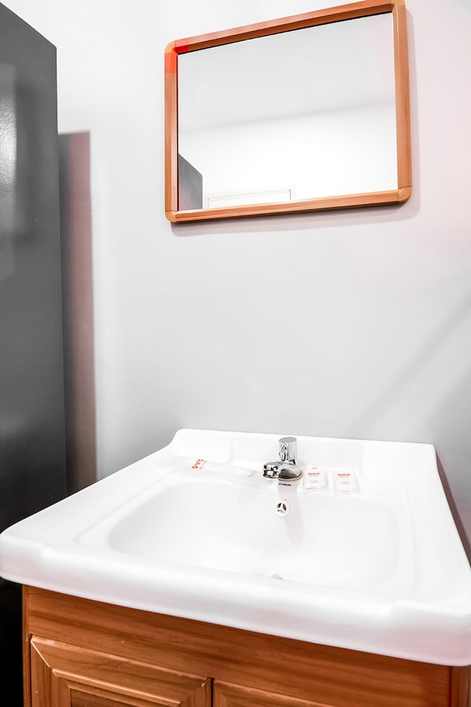 OYO 495 The Pocket Hotel 32/32