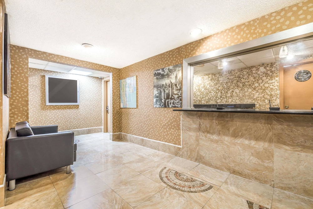 Super 8 by Wyndham North Bergen NJ/NYC Area 5/20