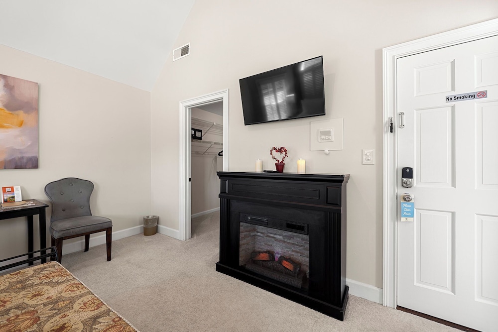 Pleasanton Courtyard Bed and Breakfast 3/49