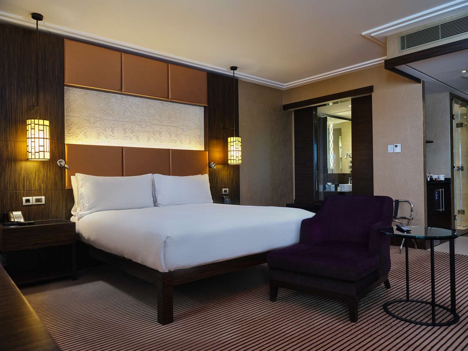 Deluxe, King Bed, City View