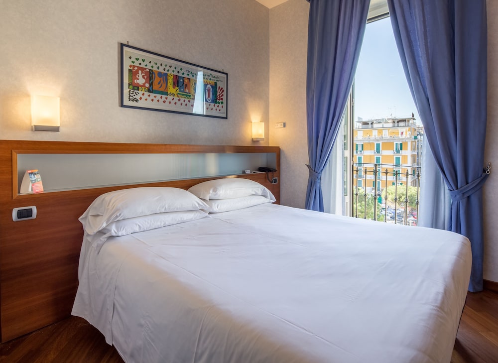 Best Western Plus Hotel Plaza 12/36