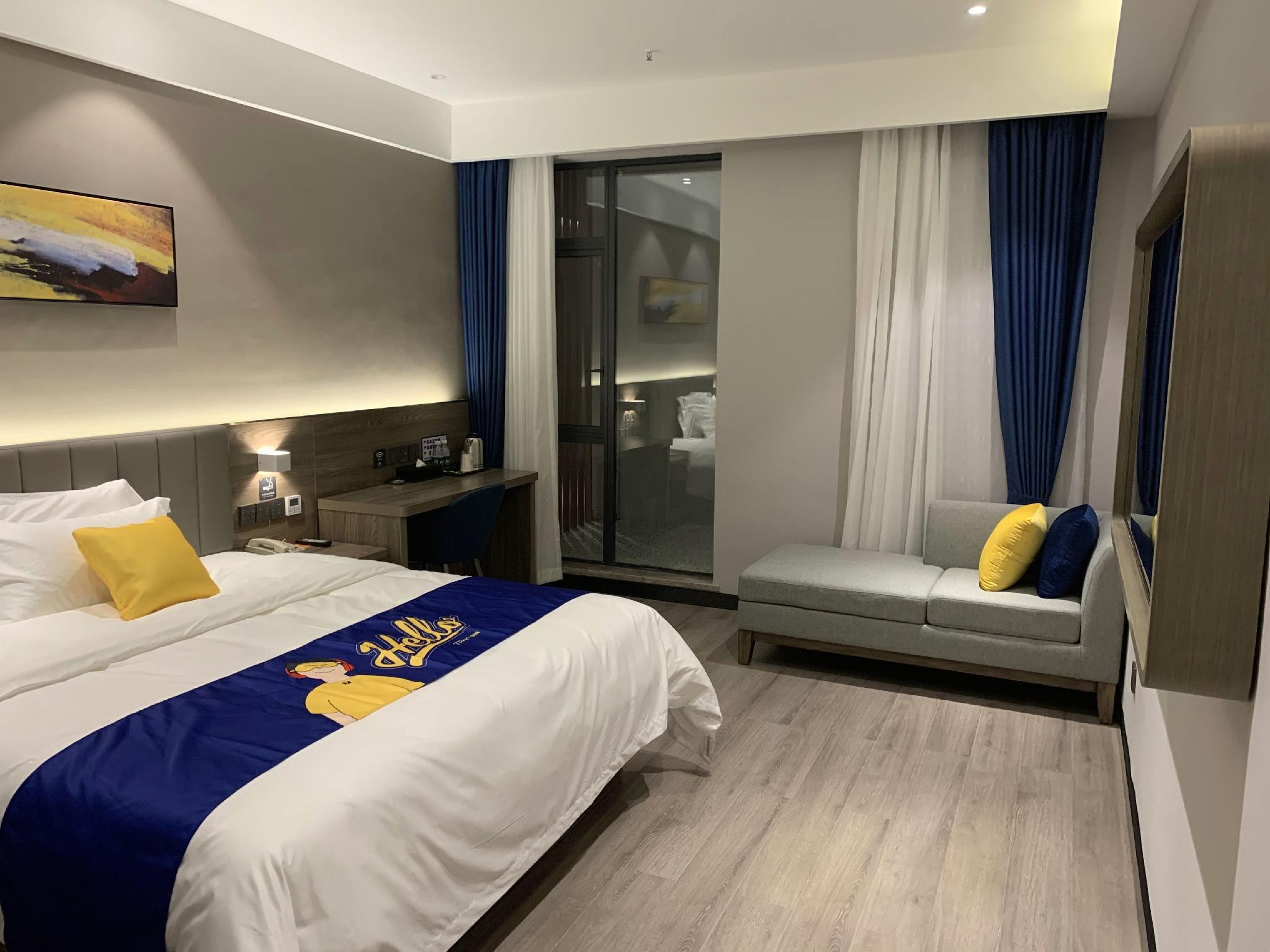 7 Days Inn Chongqing Liangping South Station high-speed railway station Branch 19/36