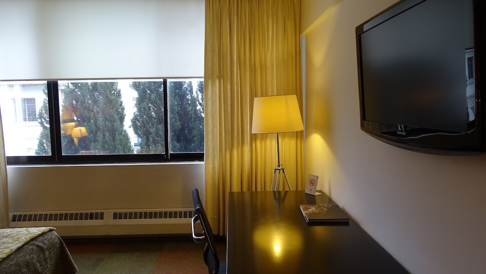 Hotel Alborada 5/57