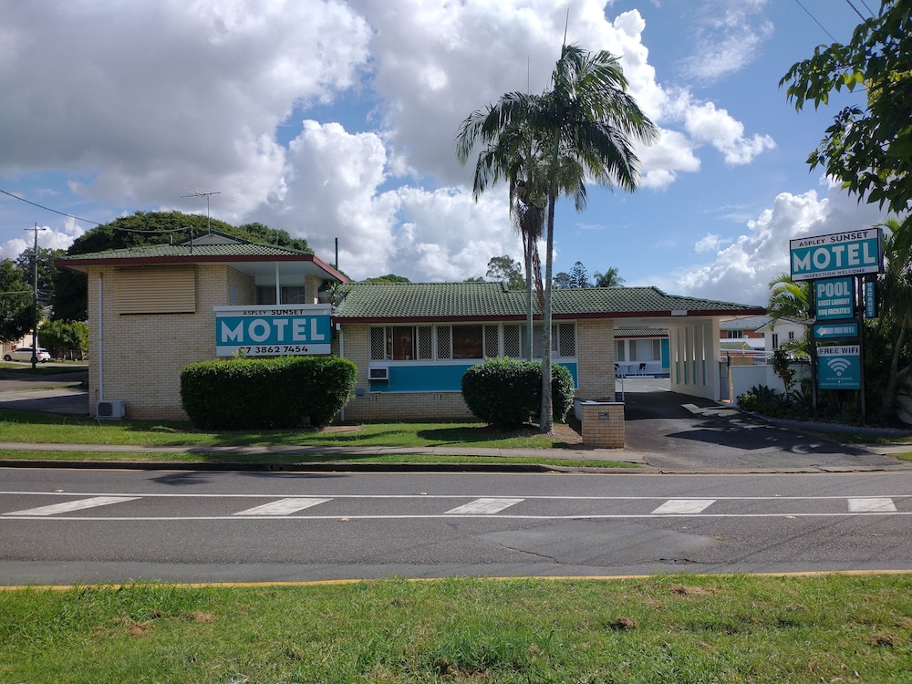 Aspley Sunset Motel 58/68