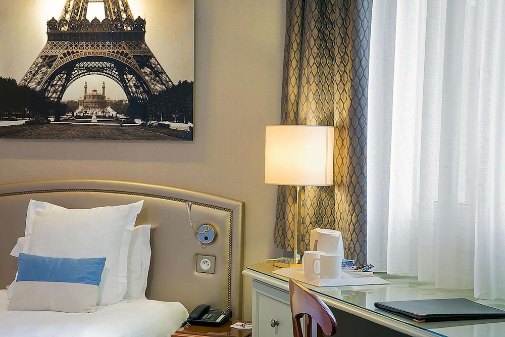 Best Western Au Trocadero 36/71