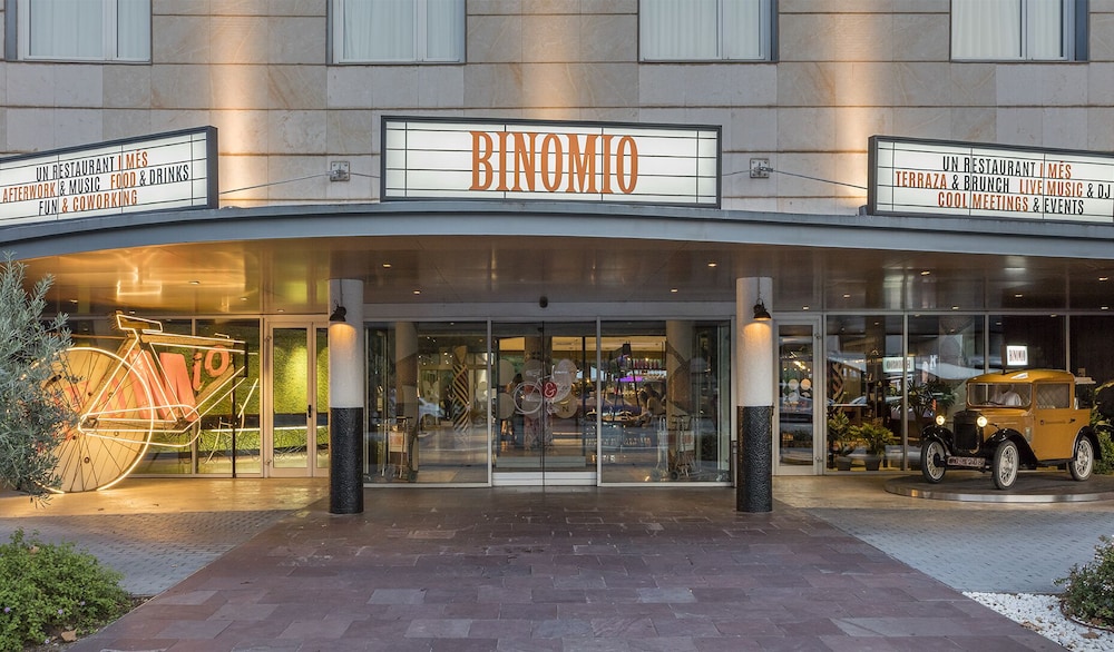Novotel Barcelona Cornella Hotel in CORNELLA DE LLOBREGAT
