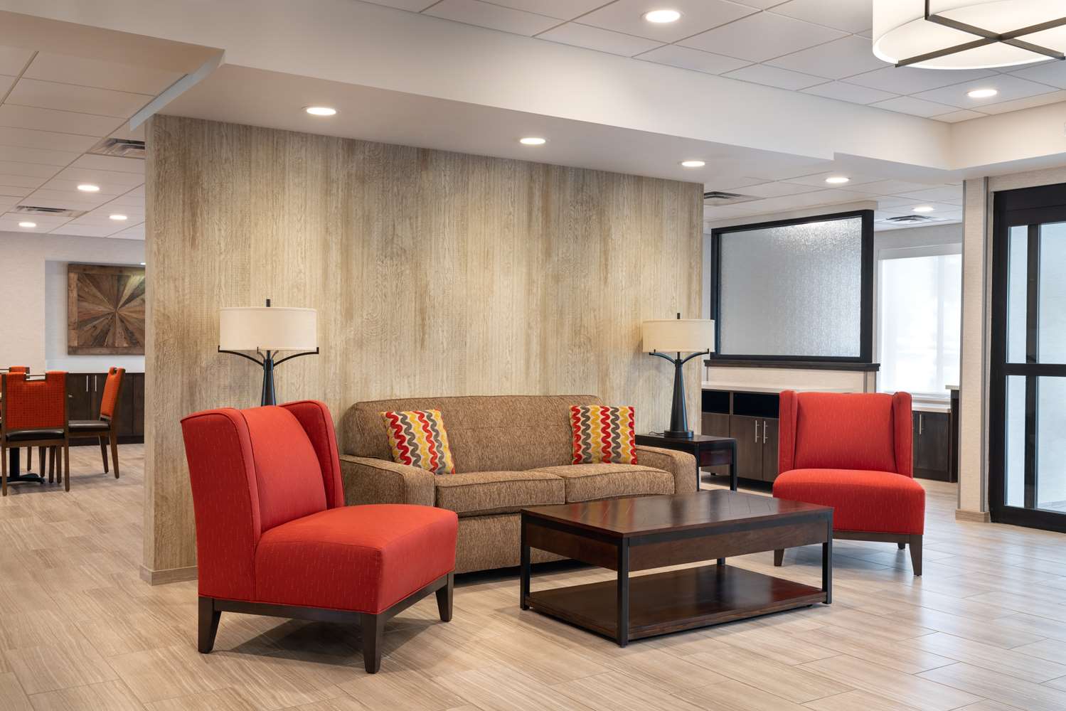 Days Inn & Suites by Wyndham Denver International Airport 18/37