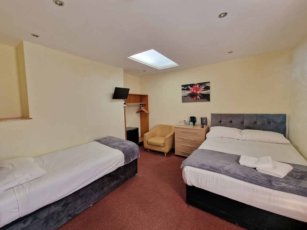 Hotel 65 9/62