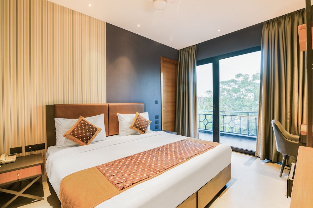 Hotel Blue Stone - Nehru Place 16/49