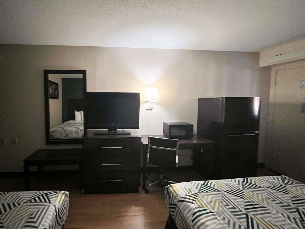 Studio6 Suites Shreveport, LA – Industrial Loop 28/32