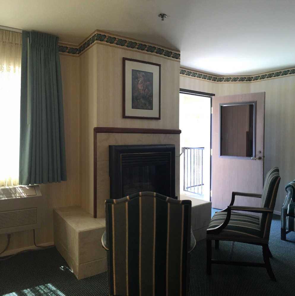 Longstreet Inn Casino 31/54