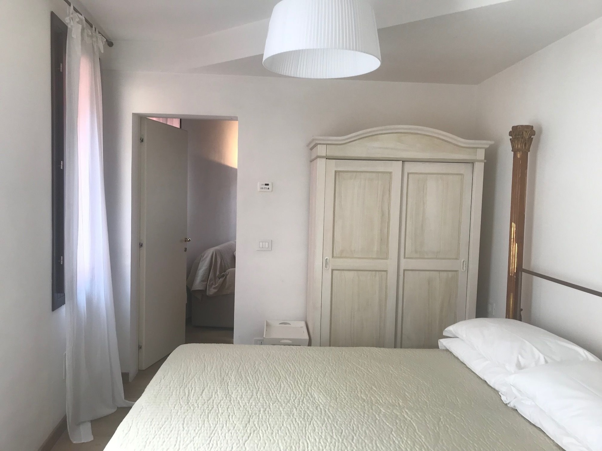 1 BEDROOM, APARTMENT