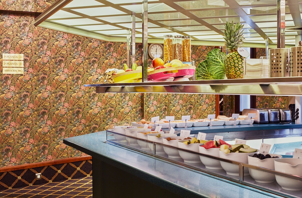Continental Barcelona Hotel 76/80