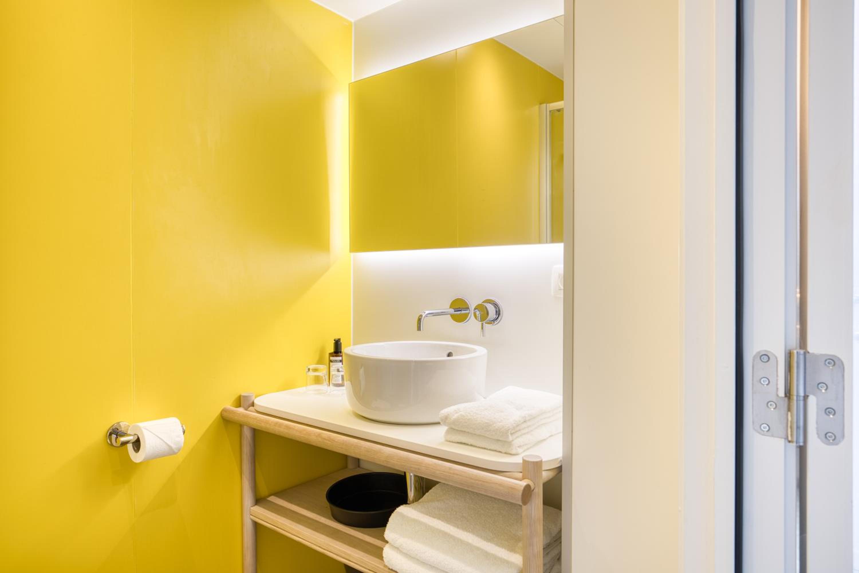 غرفة بسرير كوين، B&B Hotel Brussels Centre Louise 7/7