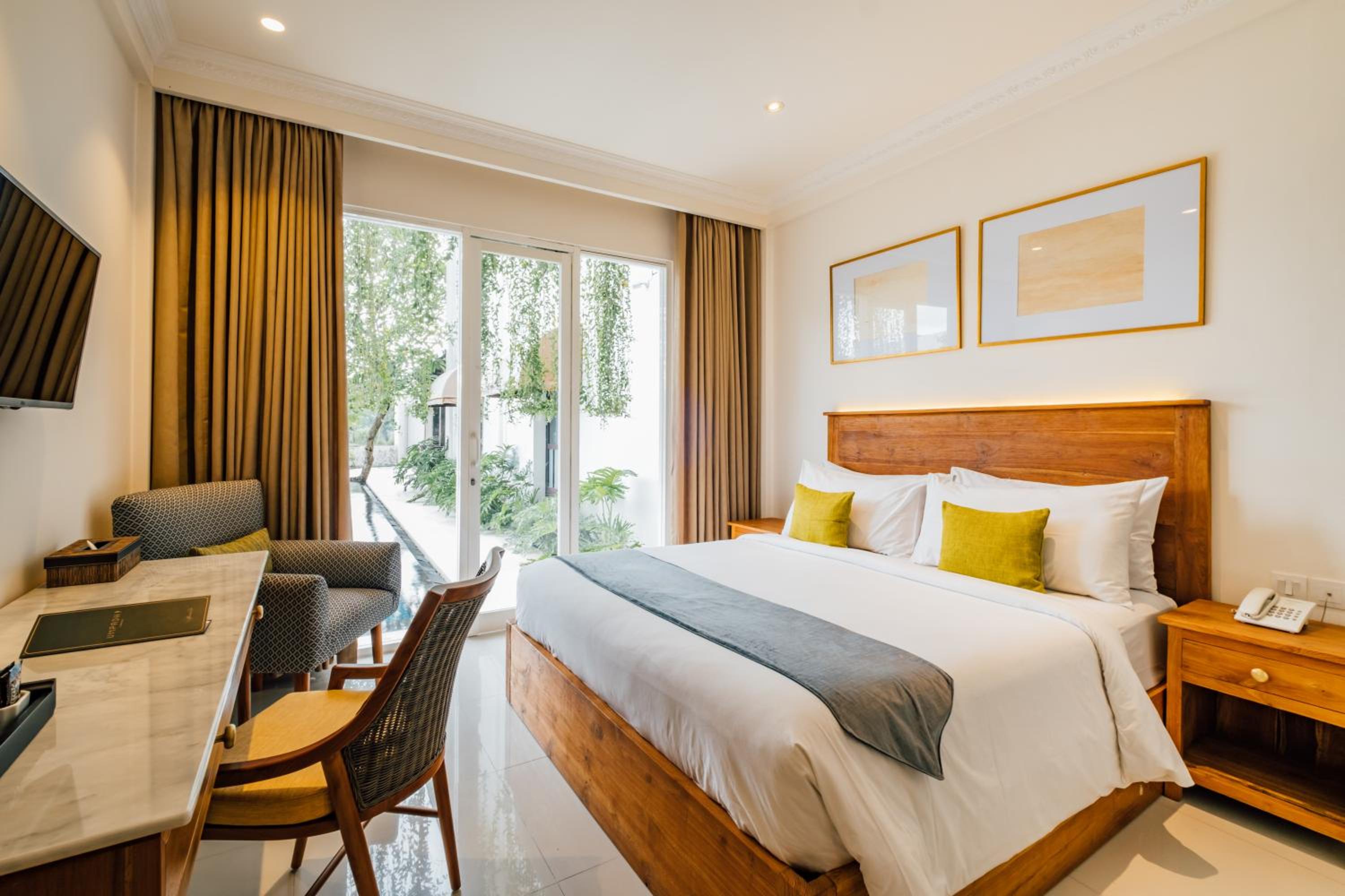 غرفة سوبيريور بسرير مزدوج أو سريرين منفصلين بإطلالة على المسبح، Umpadhi Canggu Hotel 3/7