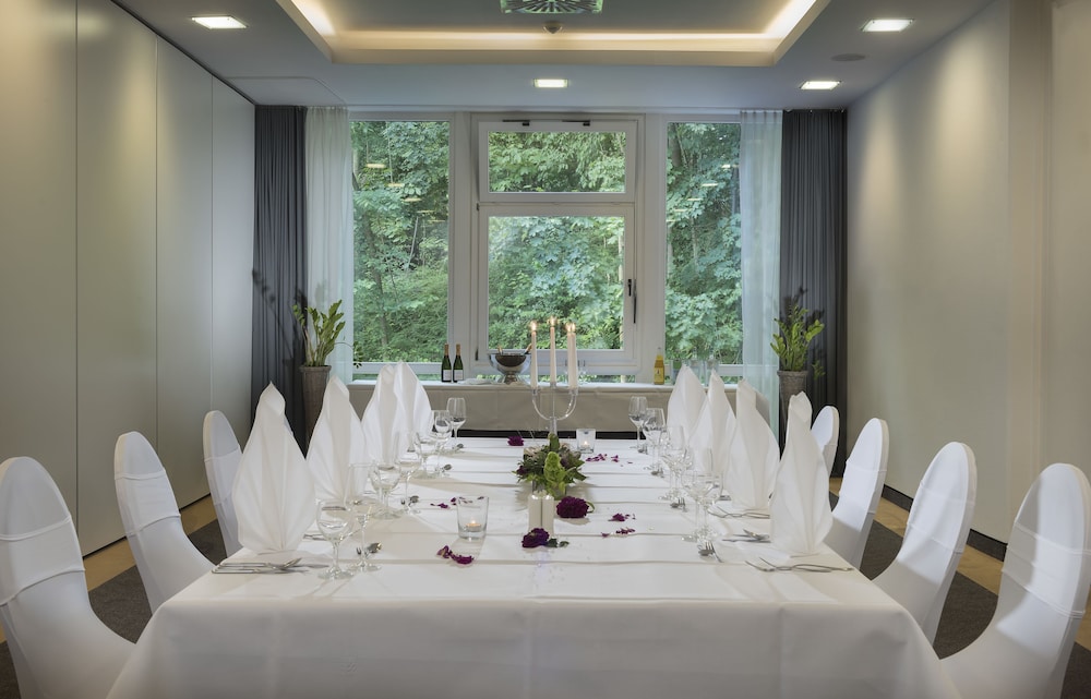 Mercure Hotel Bielefeld Johannisberg 54/67
