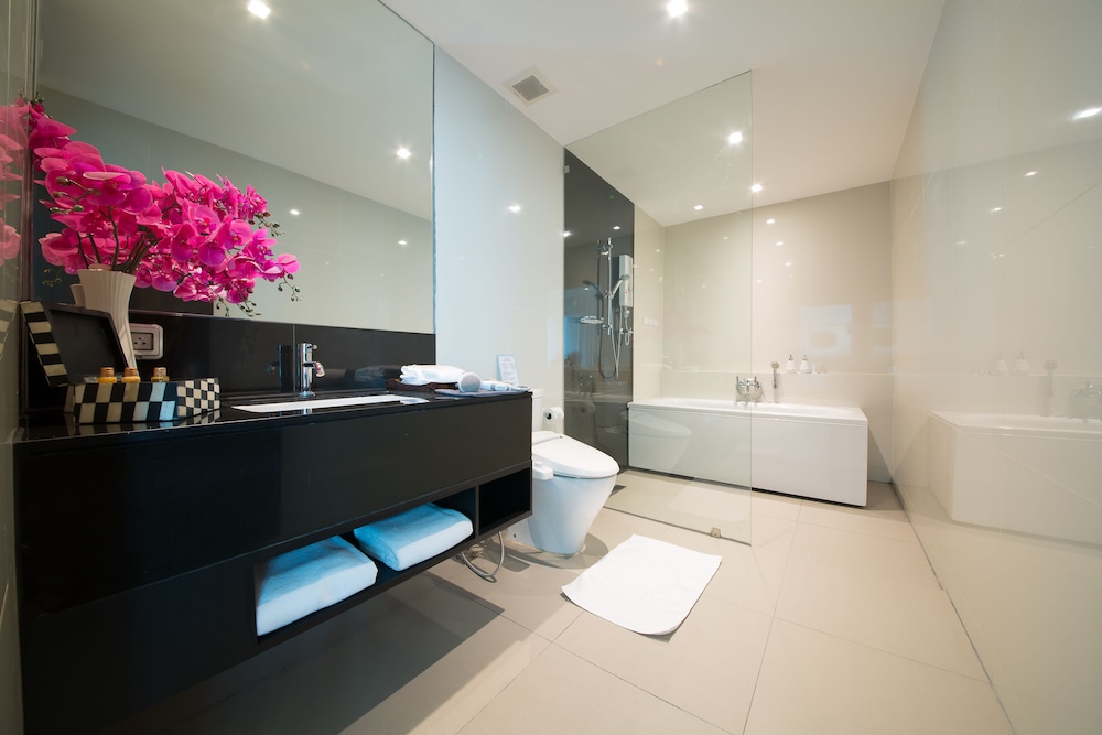 Civic Horizon Hotel Residence 7/49