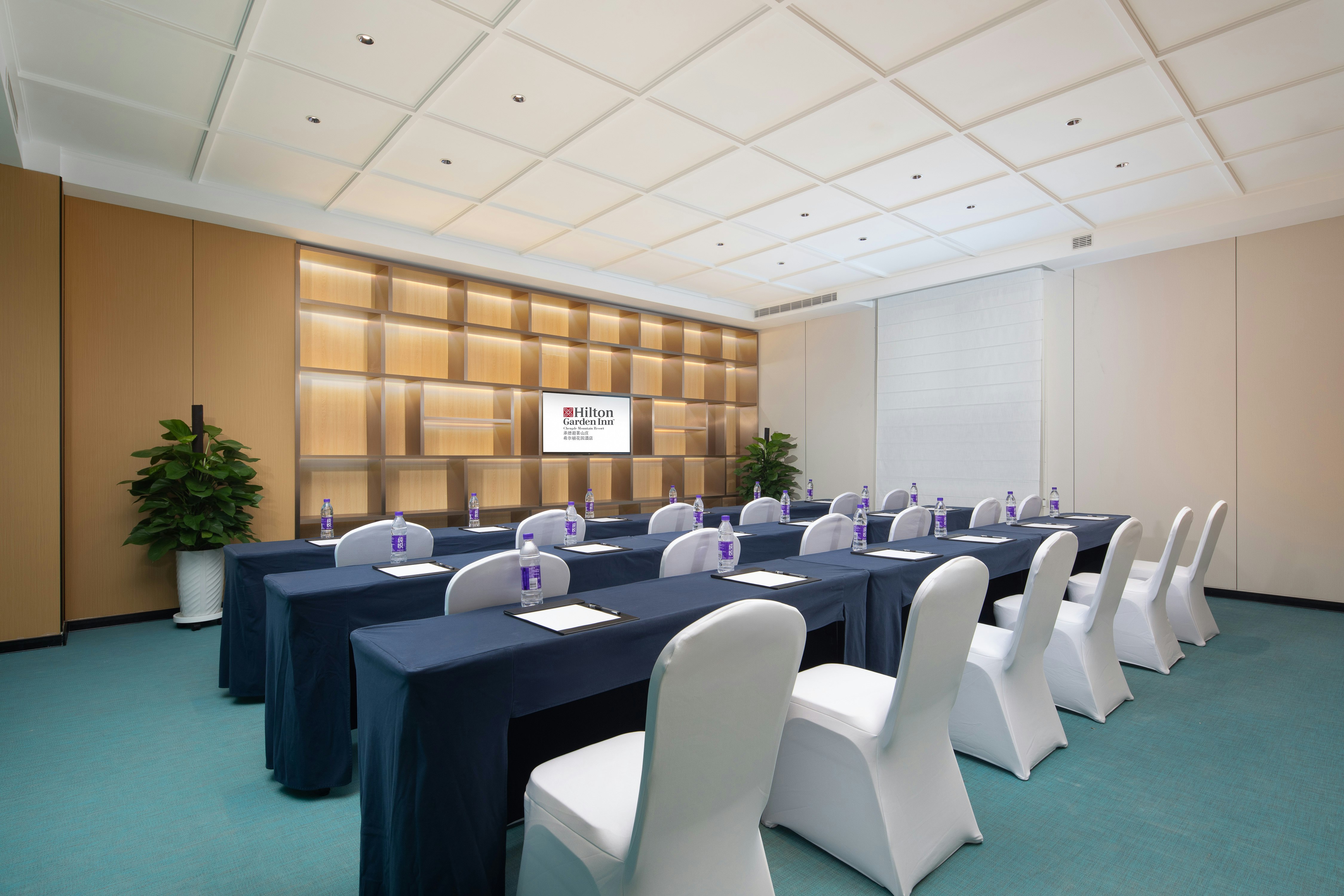 Hilton Garden Inn Chengde Mountain Resort 20/21