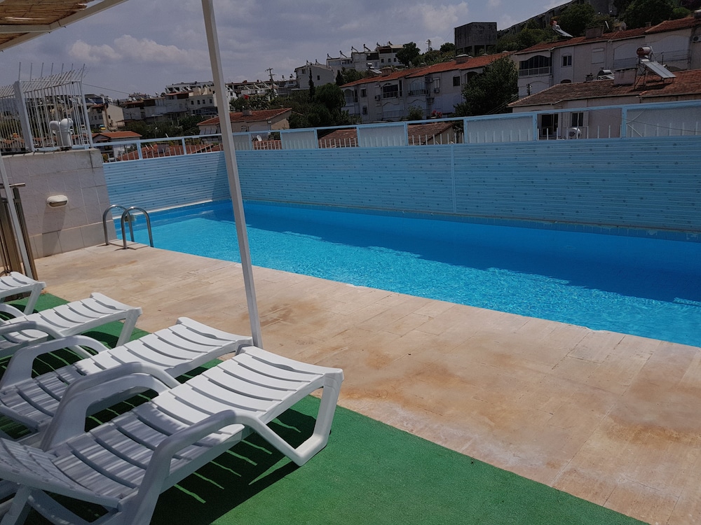 Ozgun Apart Otel Kusadasi 26/29