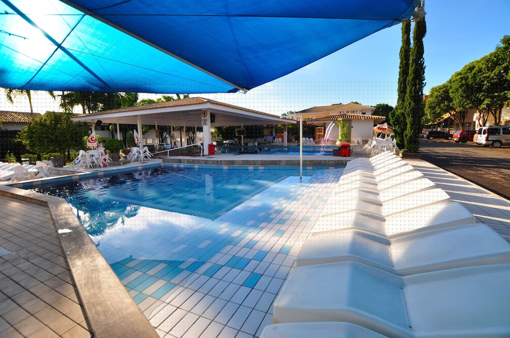 Diroma Internacional Resort 32/80
