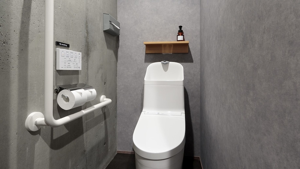 Bunshodo Hotel 50/50