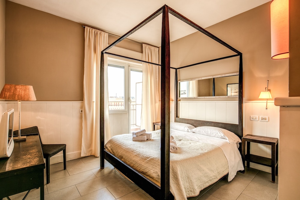 COMFORT, DOUBLE BED