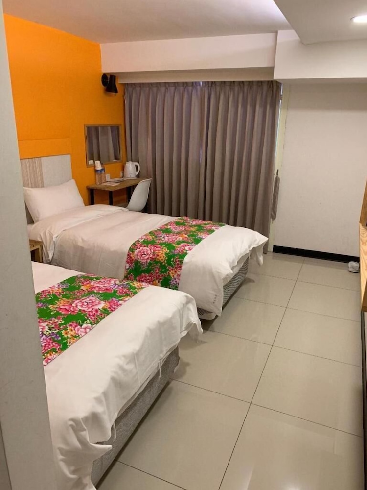 Hotel Good Night 27/49
