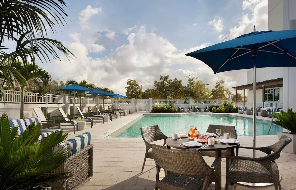 Hilton Garden Inn Miami Dolphin Mall 54/73