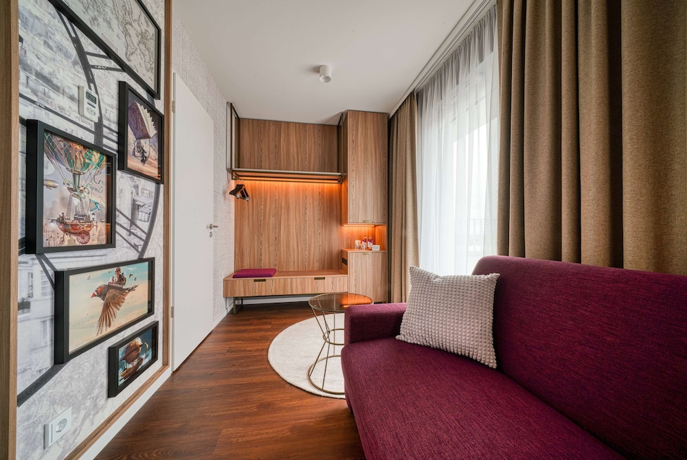 FourSide Hotel Ringsheim 32/50