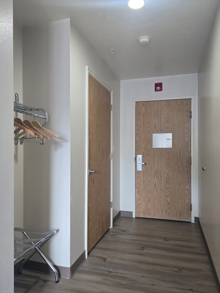 Economy Inn 37/60