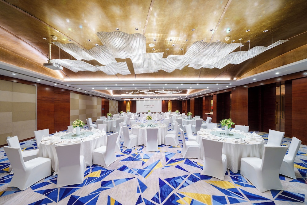 Swissotel Grand Shanghai 42/47