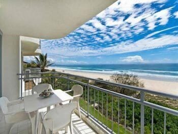 OCEANSIDE RESORT 8/58