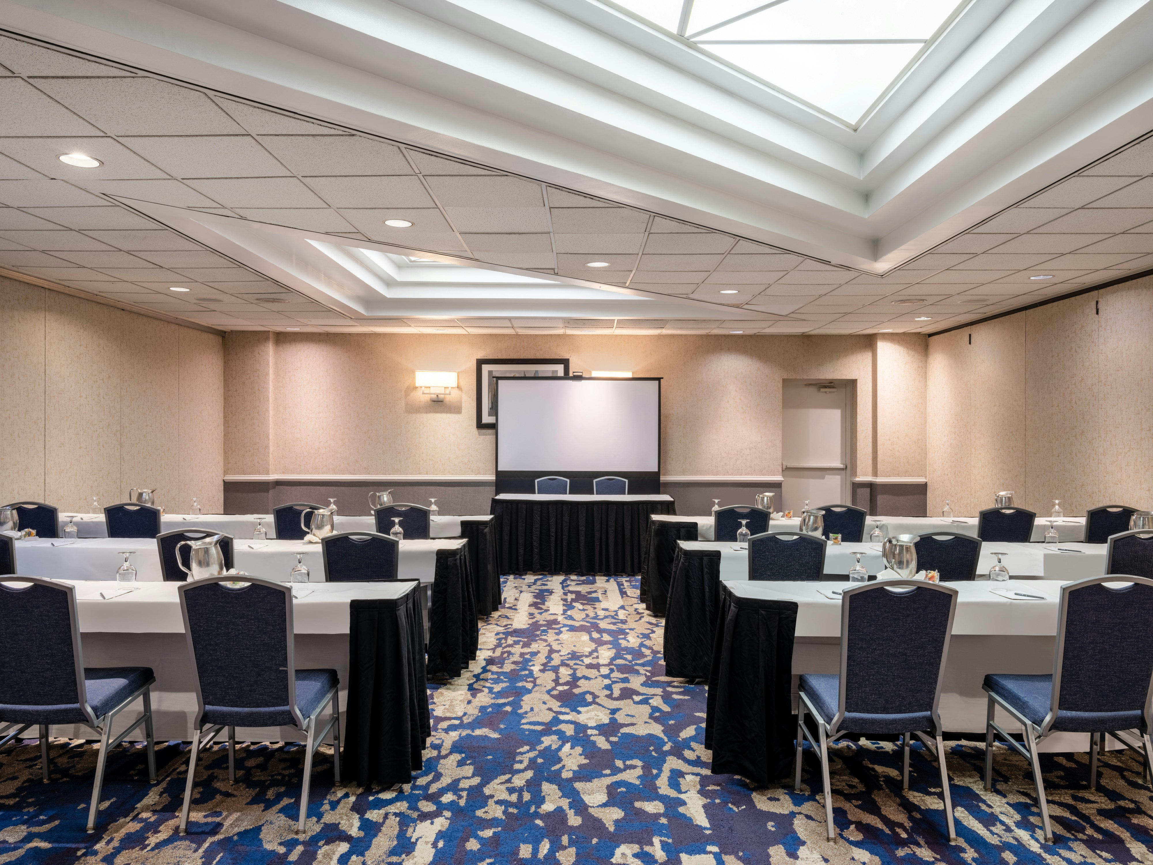 Embassy Suites By Hilton Baltimore Hunt Valley 43/59