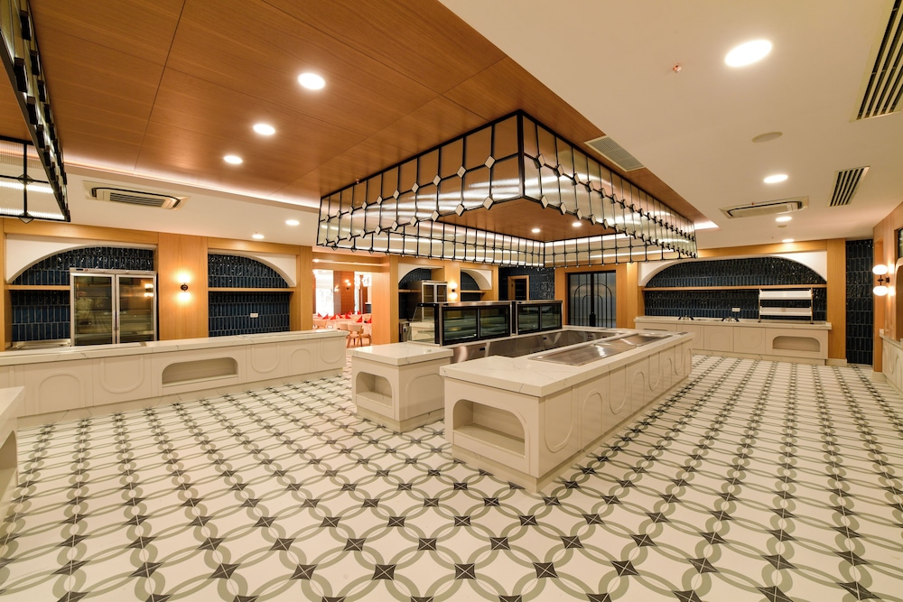 Sunis Evren Beach Resort Hotel and Spa 19/66