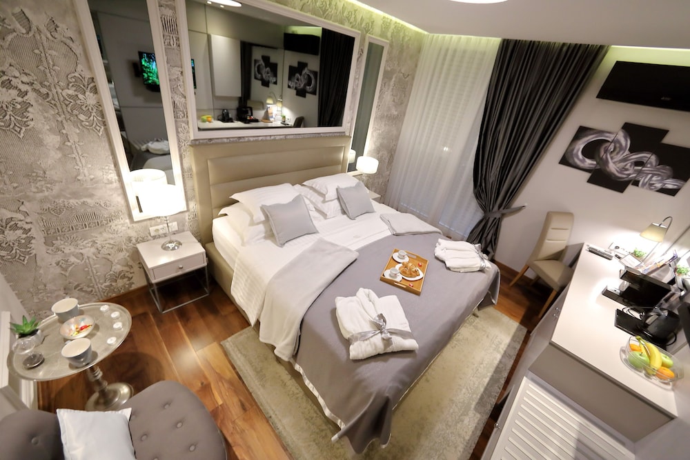 Luxury Rooms Kadena 12/45