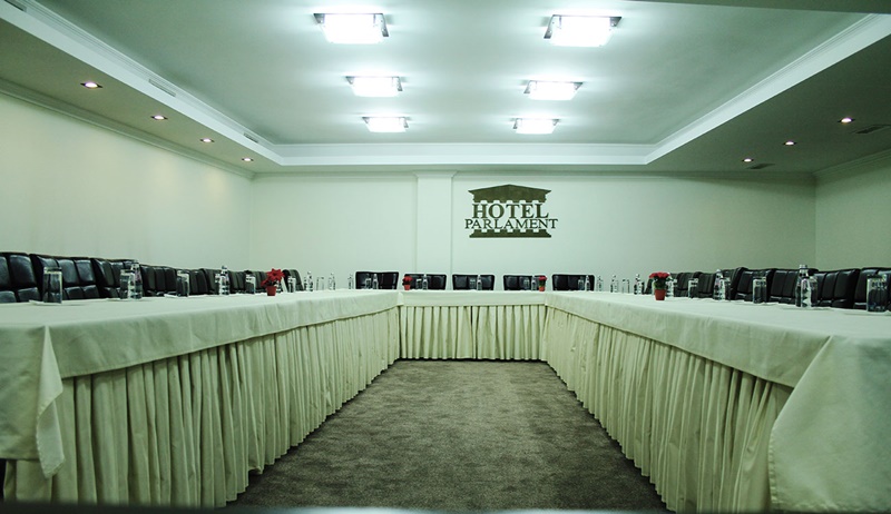 Parlament Hotel 16/21