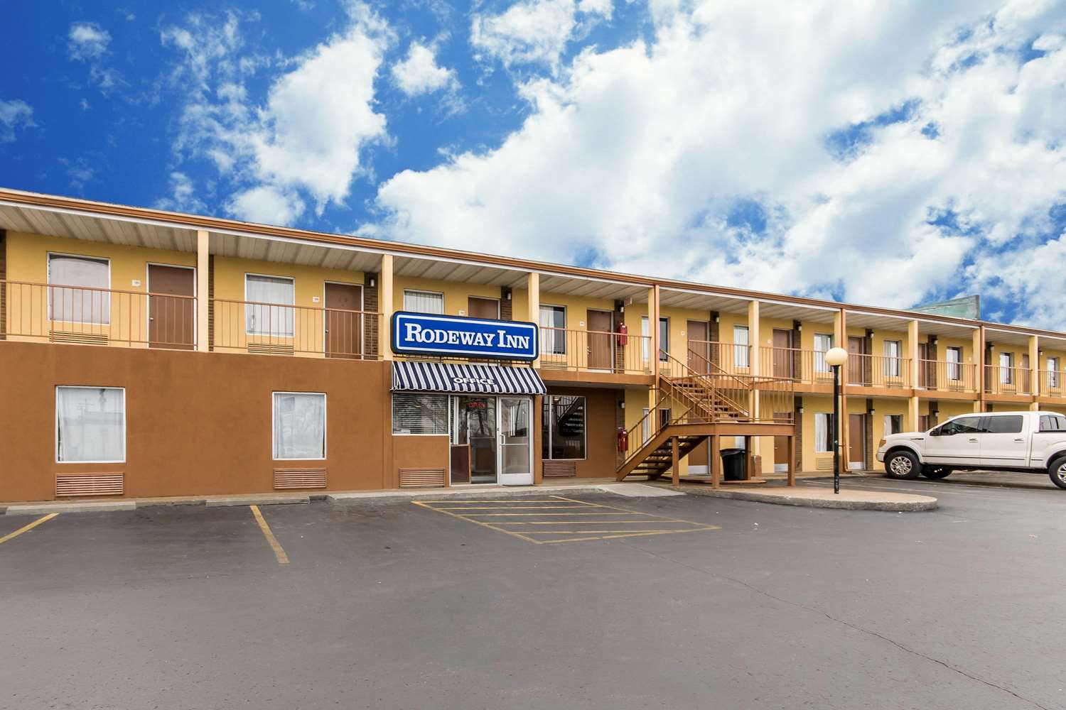Rodeway Inn Hopkinsville, KY 12/12