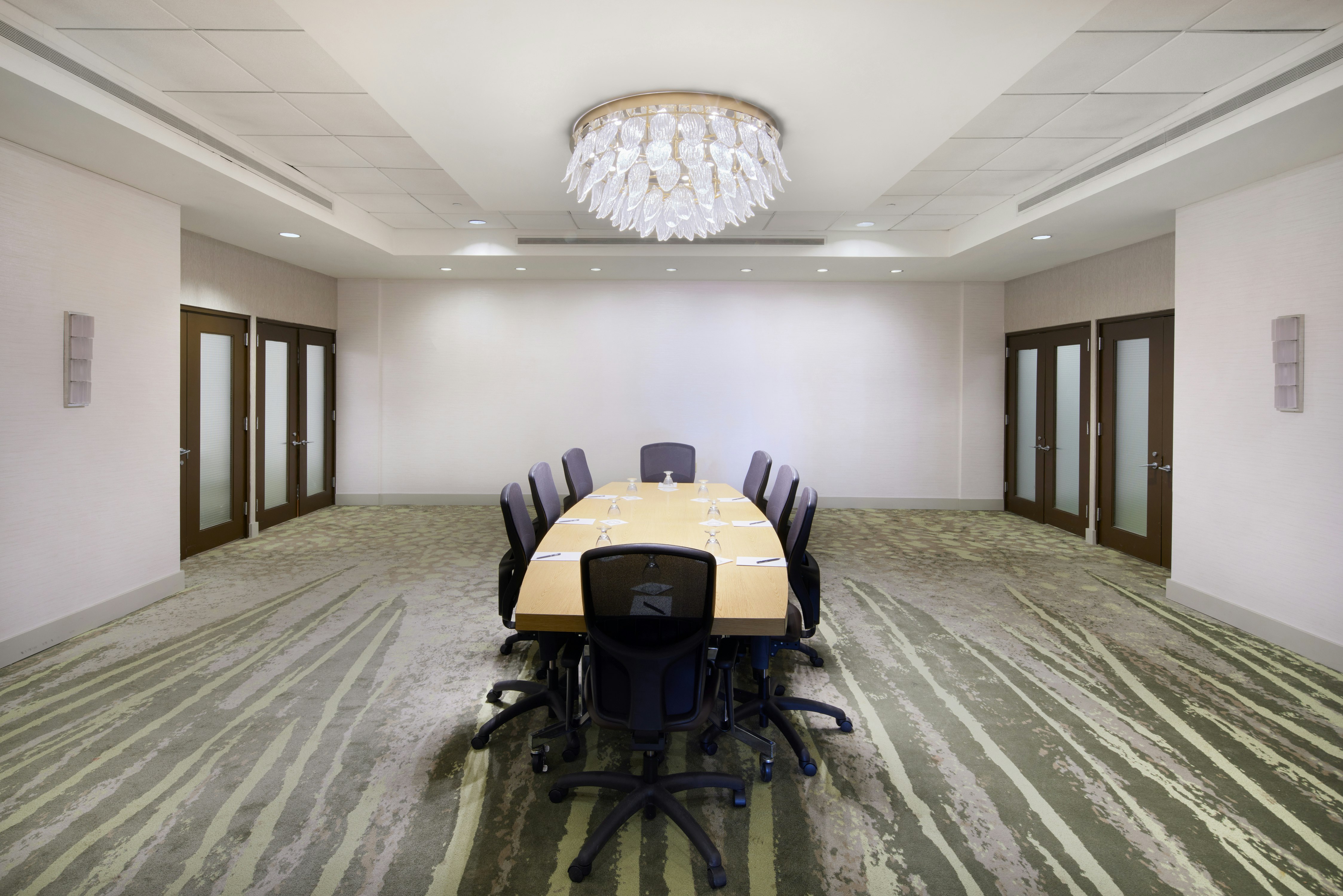 Hilton Hasbrouck Heights/Meadowlands 17/20
