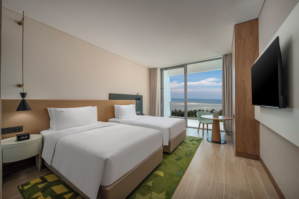 Premium, 2 Double Beds, Ocean Front