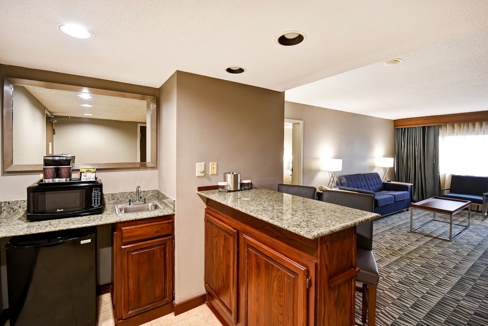 DoubleTree by Hilton Augusta 8/56