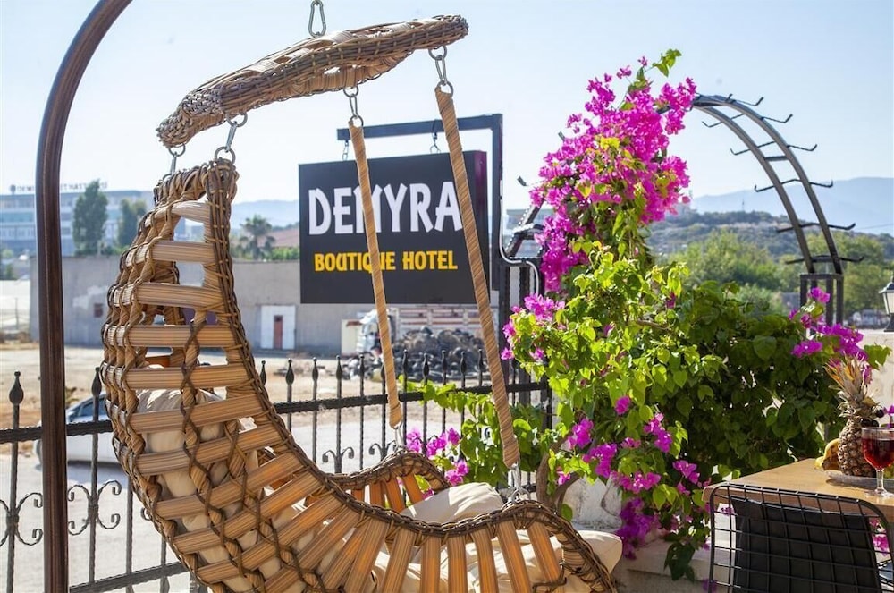 Demyra Boutique Hotel 23/28