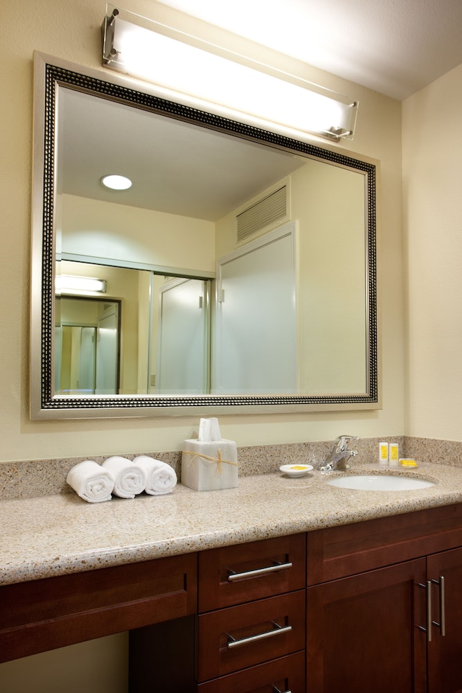 Sonesta ES Suites Scottsdale Paradise Valley 8/42