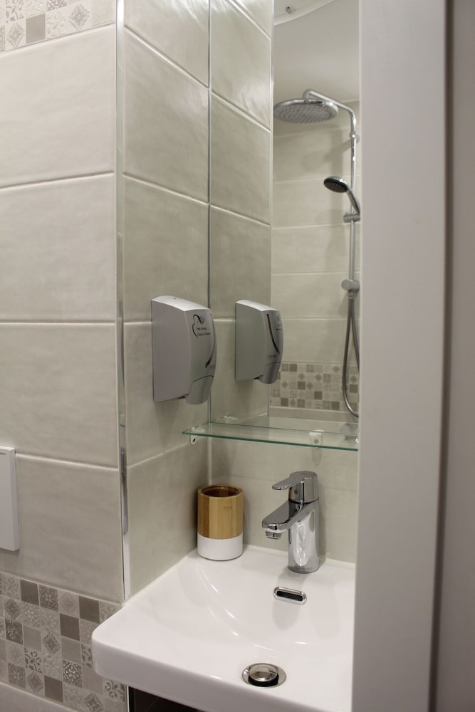 غرفة قياسية بسرير مزدوج، Hotel La Bonne Etape 5/5