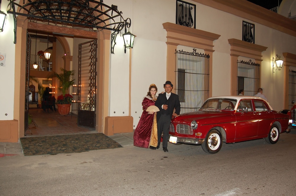 Hotel Suites Kino 64/73