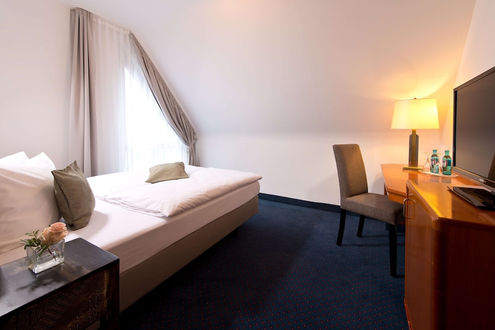 Achat Hotel Neustadt An Der Weinstrasse 22/75
