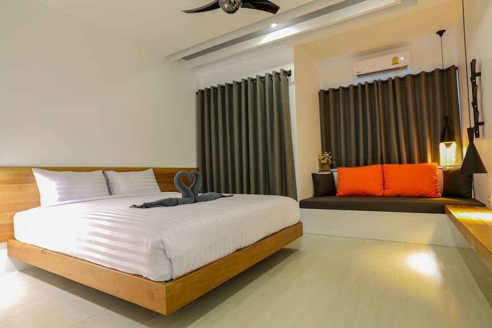 SUPERIOR, DOUBLE BED