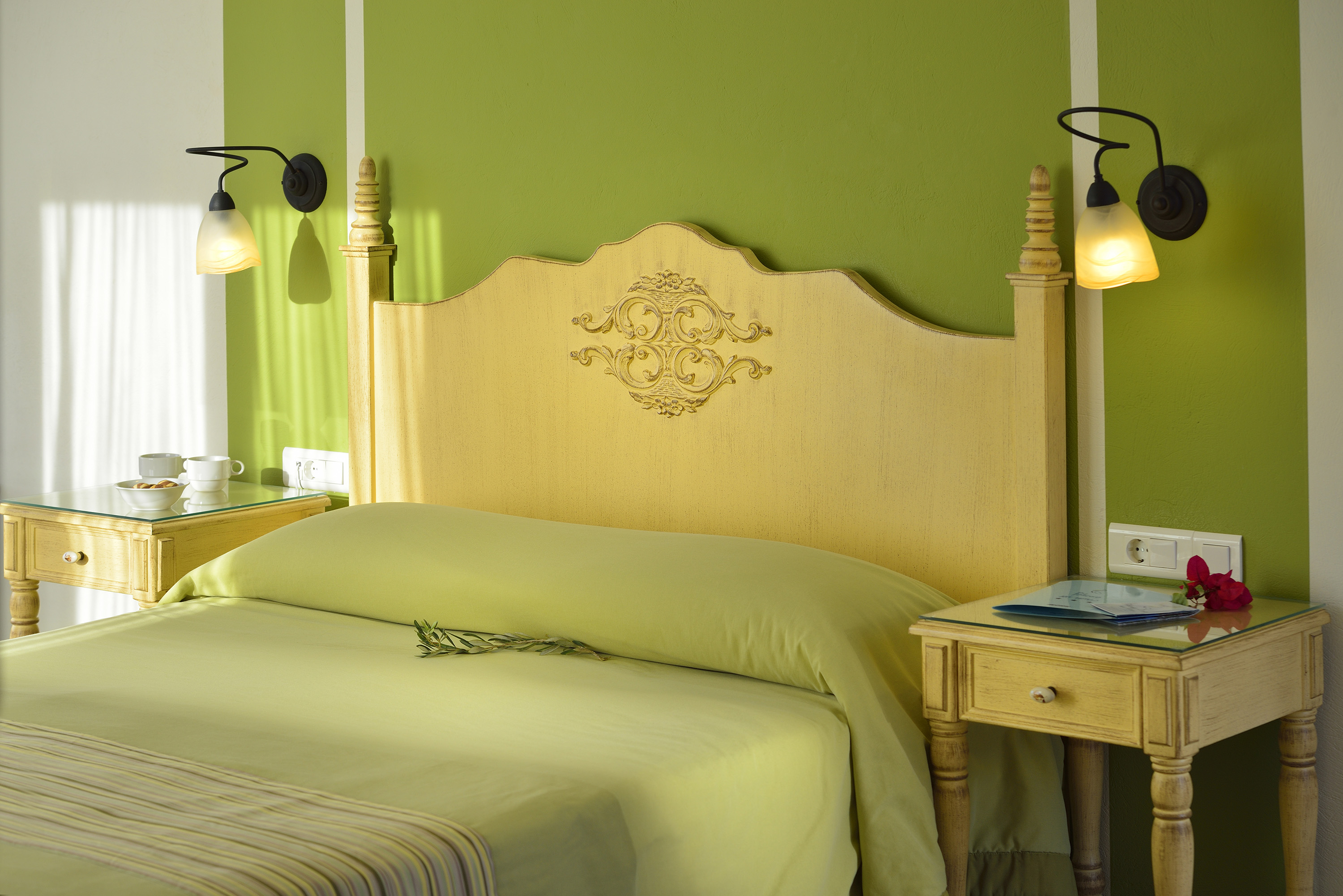 Room, Lateral Side Sea View