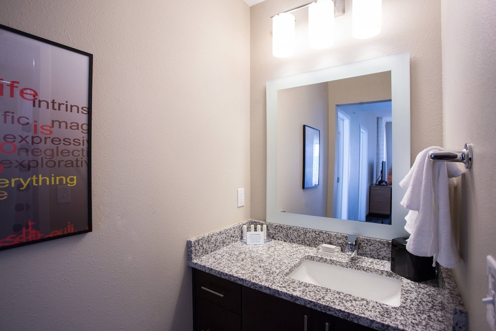Towneplace Suites By Marriott Southern Pines Aberdeen 12/45